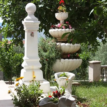 아파트 With A Parking Space Punat, Krk - 5350 *