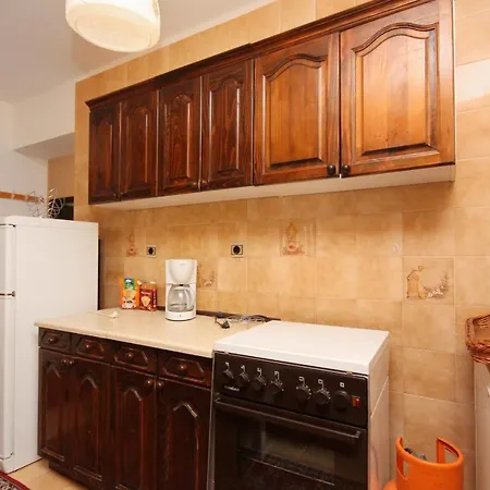 With A Parking Space Punat, Krk - 5350 푸나트