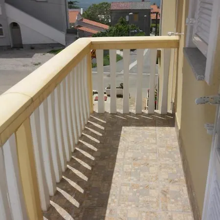 With A Parking Space Punat, Krk - 5350 * 푸나트