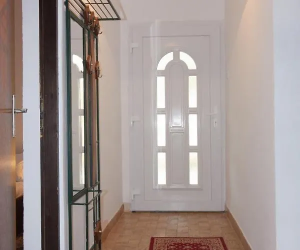 아파트 With A Parking Space Punat, Krk - 5350 푸나트