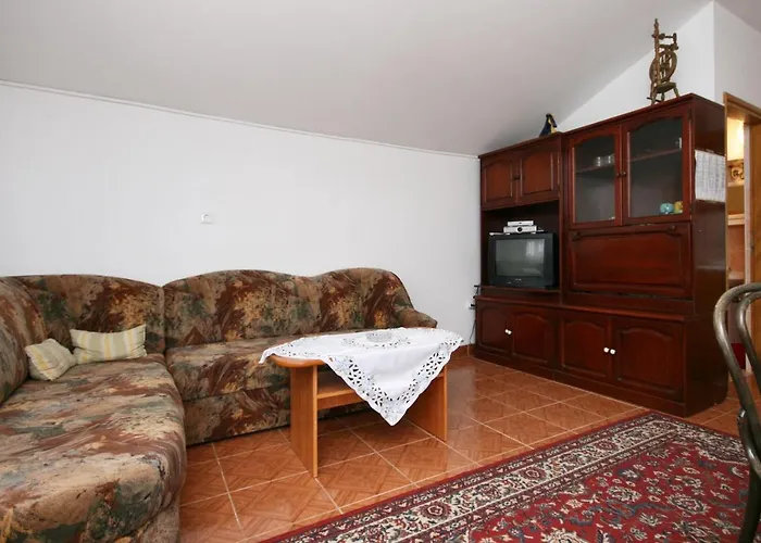 With A Parking Space Punat, Krk - 5350 푸나트