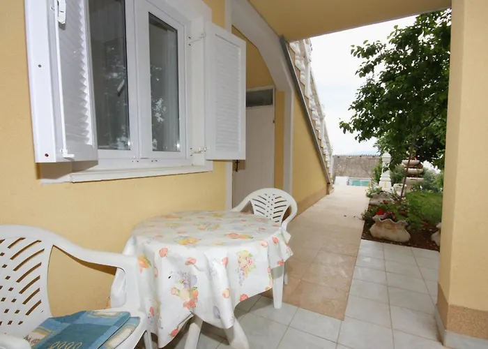 With A Parking Space Punat, Krk - 5350 Διαμέρισμα *