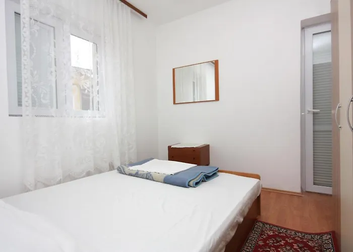 With A Parking Space Punat, Krk - 5350 푸나트